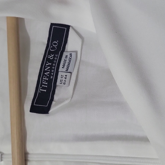 Great condition Tiffany &Co wardrobe - Picture 2 of 4